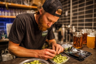 American Amber Ale Brewing Tips